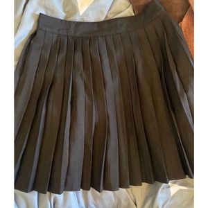 Forever 21 Black ruffle mini skirt